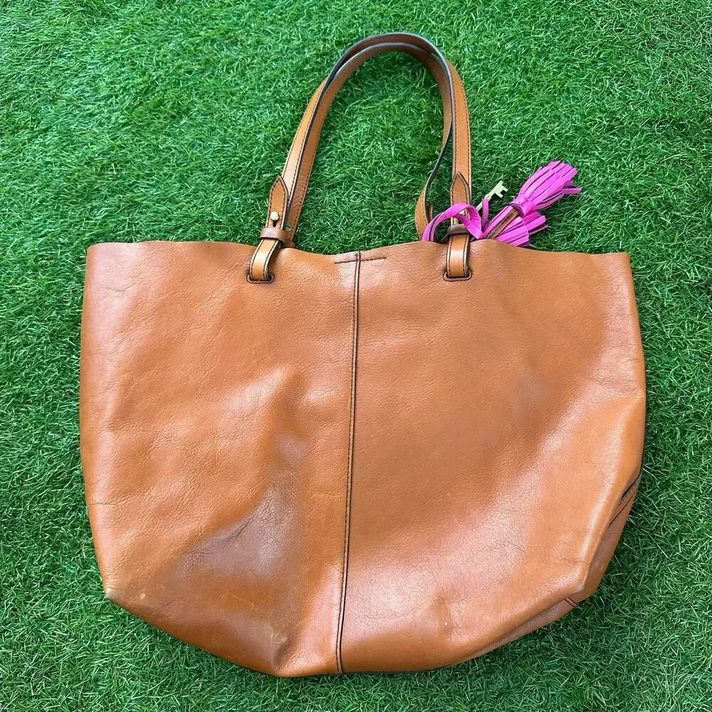 Vintage Fossil Rachel Large Tot Brown Whipstitched Leather Tassels Bag Key Pouch
